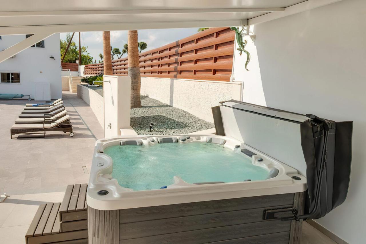 Villa Prasino Coral Bay Esterno foto
